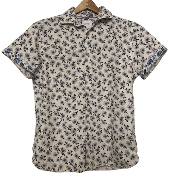 Cactus Man Other - Cactus Man, Ricky Singh, White & Blue Flower, Button Up Short Sleeve, Size M